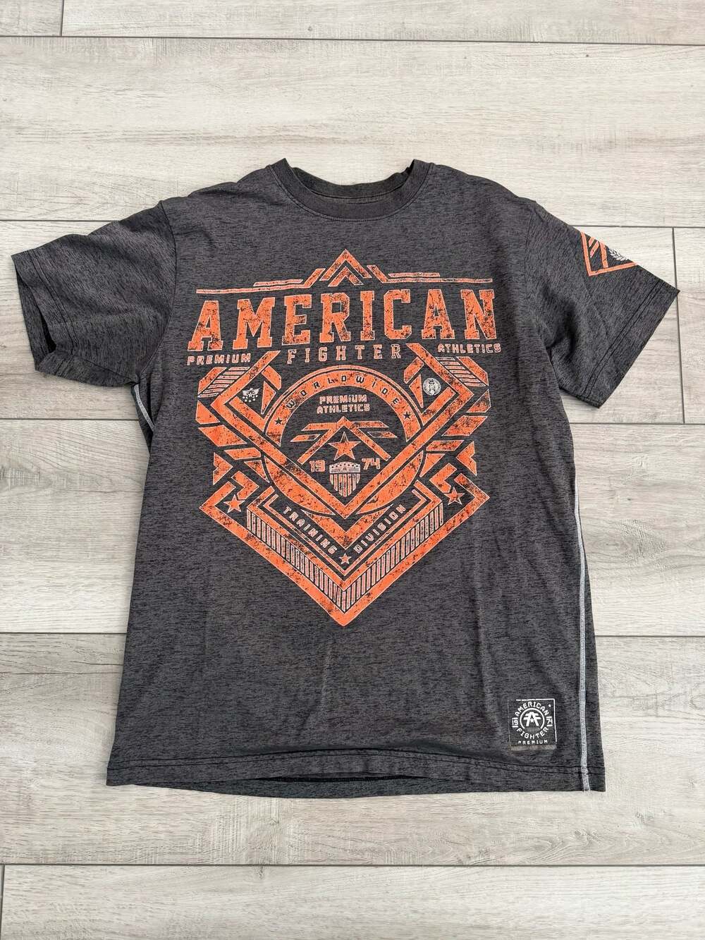 American Fighter Premium Athletics Training Division Men's T-Shirt Medium Grey O